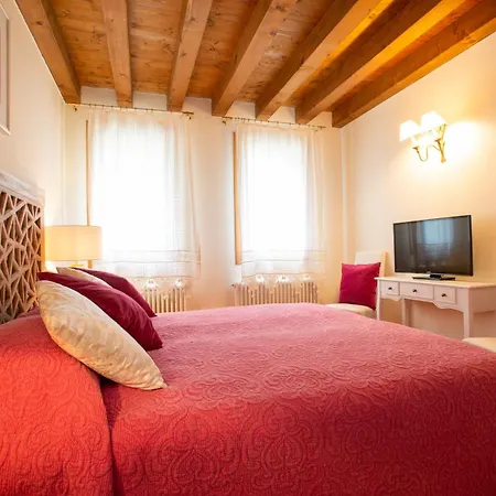 Tenuta Castagnera فيلة Tarzo