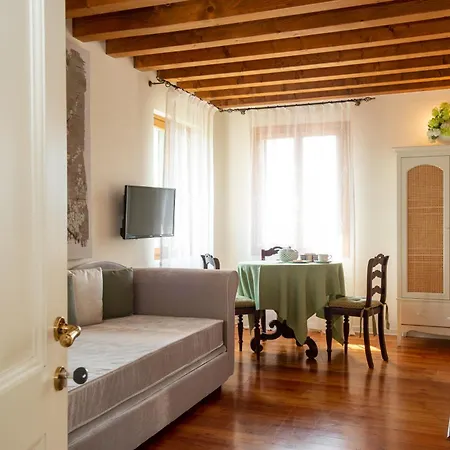 Tenuta Castagnera Villa Tarzo