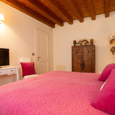 Tenuta Castagnera Villa *