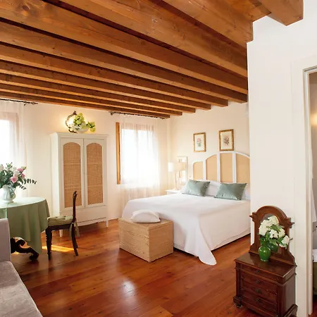 Villa Tenuta Castagnera *