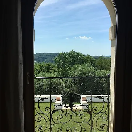 Villa Tenuta Castagnera *