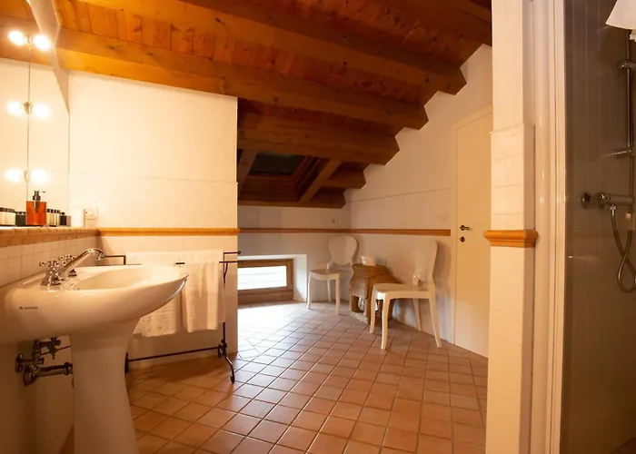 Villa Tenuta Castagnera